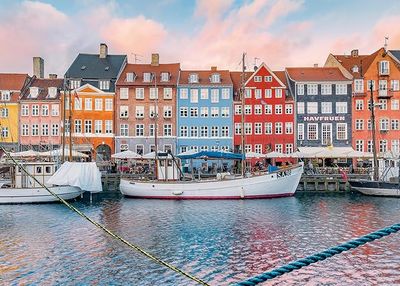 Ravensburger Colorful Houses - obrázek puzzlí