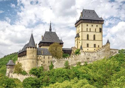 Dino Hrad Karlštejn, Česká republika - obrázek puzzlí