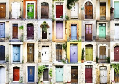 Ravensburger Beautiful Doors in the Provence region of France - obrázek puzzlí