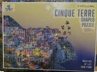 Eyeconic Cinque Terre (shaped puzzle) - puzzle image
