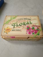 Chronicle Books A Little Something Floral - puzzle image