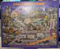 Good World Puzzles Halloween Town - puzzle image