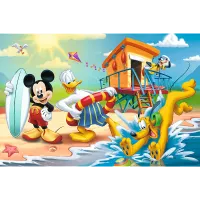Trefl An interesting day for Mickey and friends - obrázek puzzlí