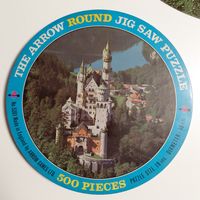 Arrow Games Neuschwannstein - The Arrow round jigsaw puzzle - puzzle image