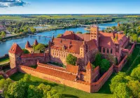 Castorland View of The Malbork Castle, Poland - puzzle image