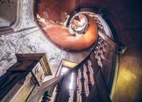 Ravensburger Lost Places - Oak Spiral - obrázek puzzlí