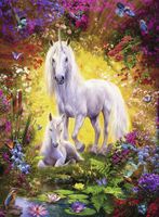 Ravensburger Unicorn and Foal - obrázek puzzlí