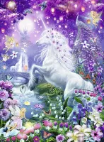 Ravensburger Unicorn in the Glittery Forest - obrázek puzzlí