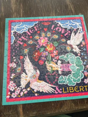 Galison Liberty: Peace, Love & Liberty - obrázek puzzlí