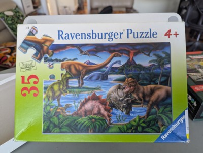 Ravensburger Dinosaur Playground - obrázek puzzlí