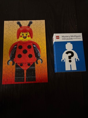 Chronicle Books Lego: Mystery Minifigure Blue Edition 1 - image du puzzle