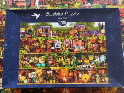 Bluebird Wine Shelf 1000 - パズル画像