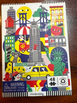 New York Puzzle Company Mudpuppy - obrázek puzzlí