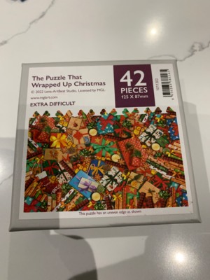 Wentworth Wooden Puzzles The Puzzle that Wrapped up  Christmas - obrázek puzzlí