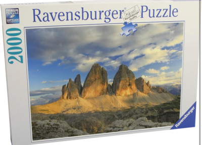 Ravensburger Three Peaks of Larendo - obrázek puzzlí