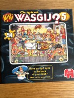 Jumbo Wasgij Mini 5: Sizzling Steal - puzzle image