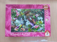 Schmidt Hummingbirds in a burst of colour - puzzle image