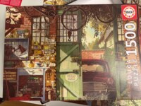 Educa Old Garage - puzzle image