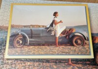 MB Puzzle Young girl and car - imagen del puzzle